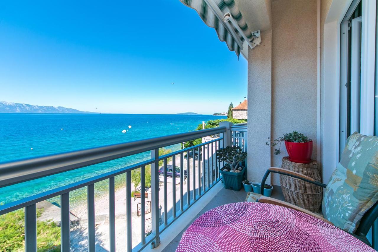 Apartments By The Sea Brist, Makarska - 15714 波达卡 外观 照片