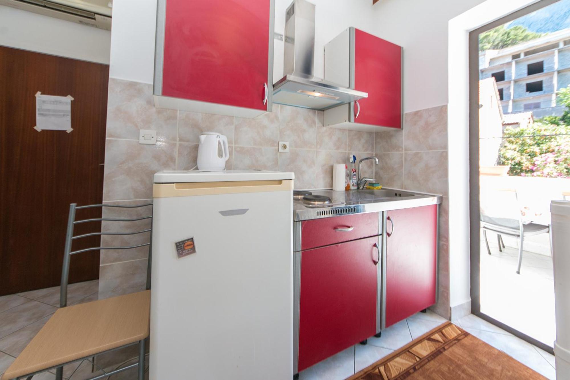 Apartments By The Sea Brist, Makarska - 15714 波达卡 客房 照片