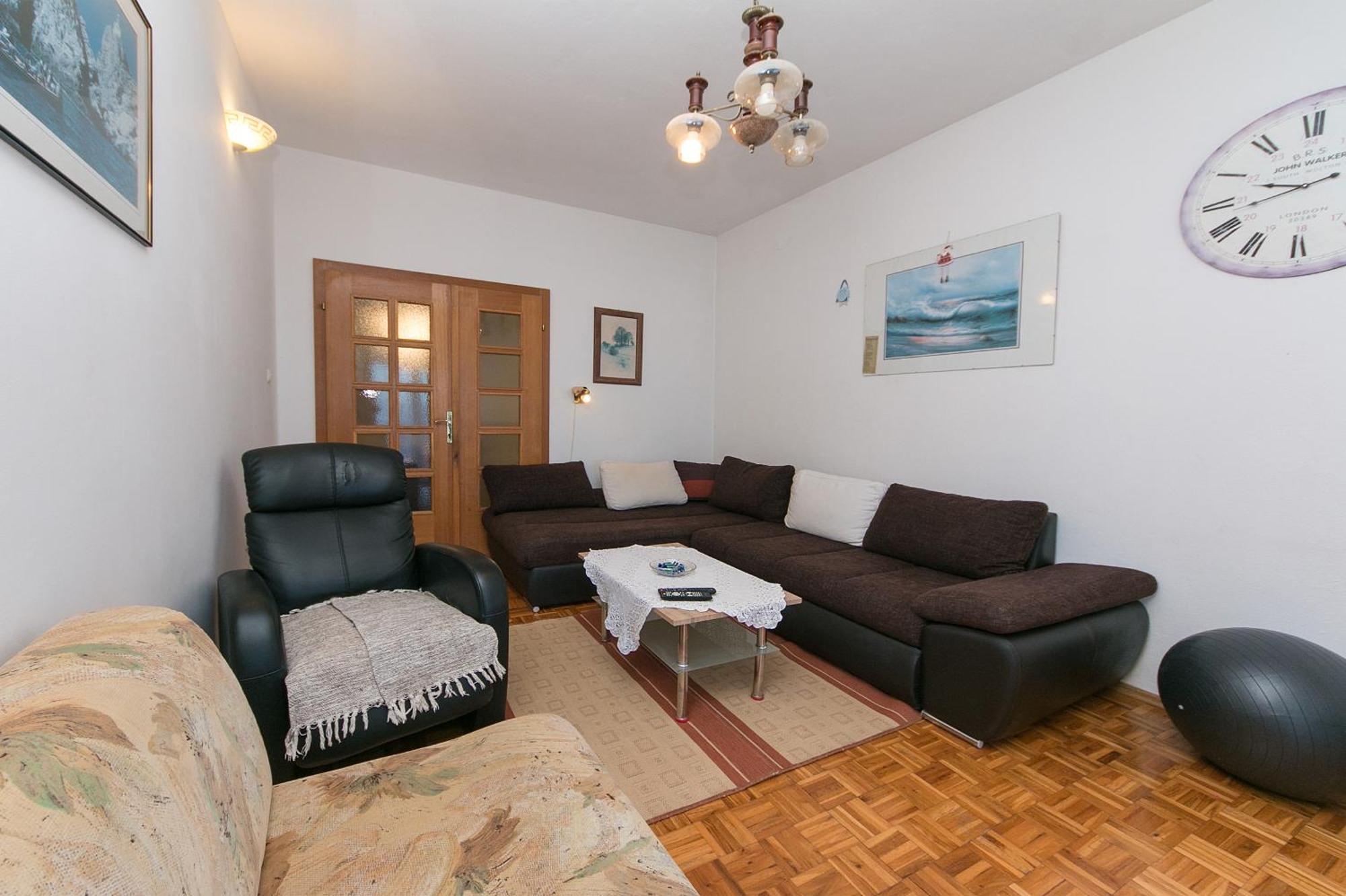 Apartments By The Sea Brist, Makarska - 15714 波达卡 客房 照片